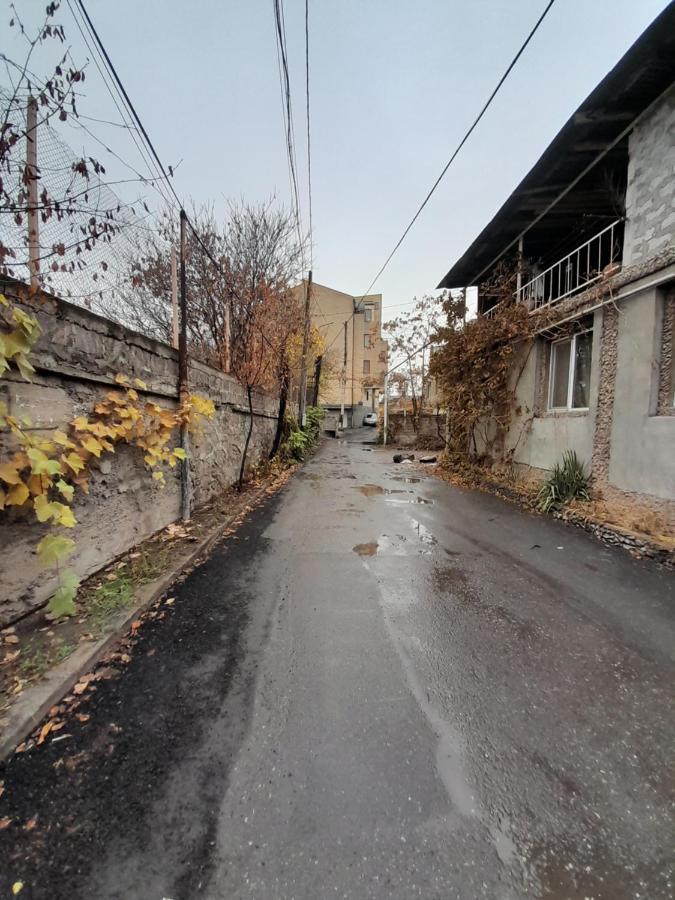 Art Guest House In Kaskad Yerevan Bagian luar foto