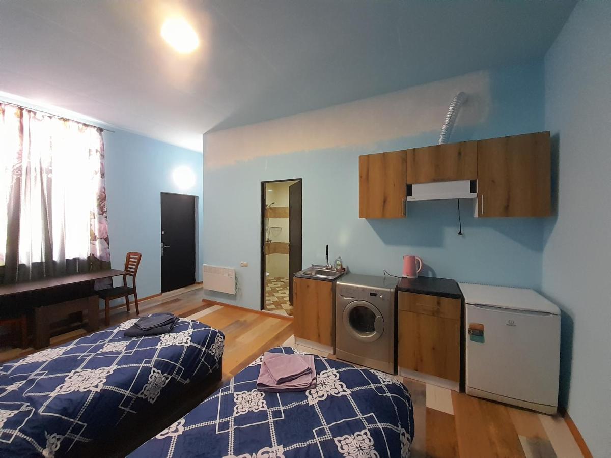 Art Guest House In Kaskad Yerevan Bagian luar foto