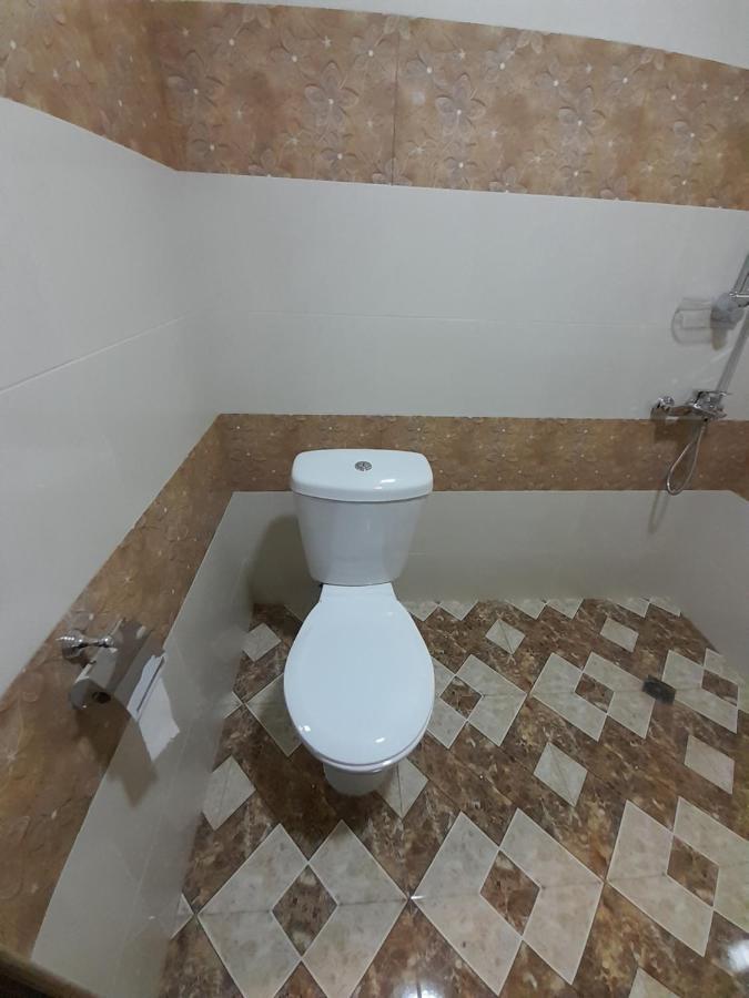Art Guest House In Kaskad Yerevan Ruang foto